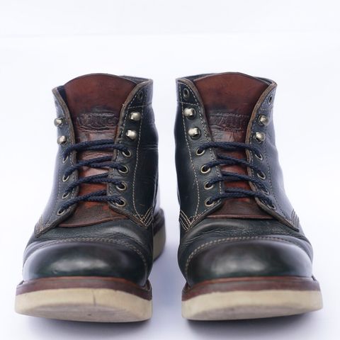 View photo of Willie's Handmade Boots Cap Toe Service Boot in Horween Navy Chromexcel