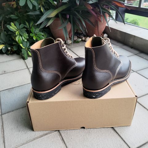 Willie's Handmade Boots Service Boot in Horween Olive Waxed Flesh