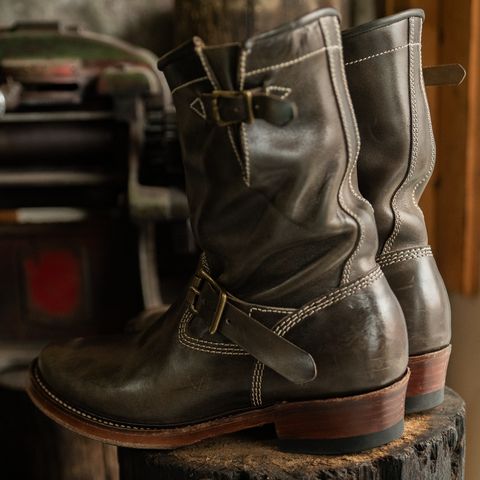 View photo of Willie's Handmade Boots Engineer Boots in Maryam Graphite Horsebutt