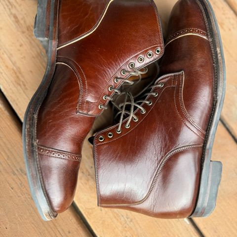 View photo of Viberg Service Boot BCT in Shinki Cognac Teacore Horsebutt