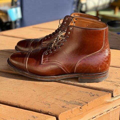 View photo of Viberg Service Boot BCT in Shinki Cognac Teacore Horsebutt