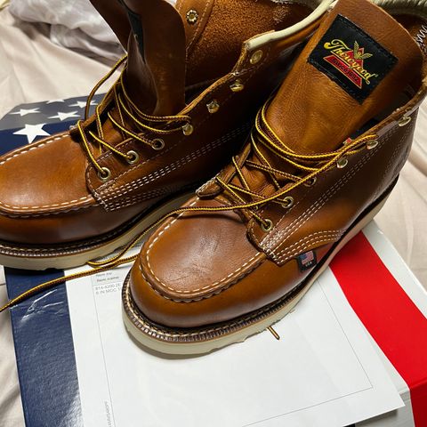 Thorogood 1957 Series 6" Moc Toe in Tobacco Gladiator Oil-Tanned