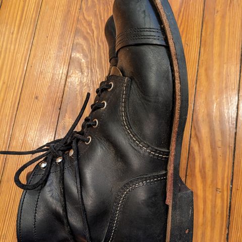 Red Wing Iron Ranger in S.B. Foot Black Harness