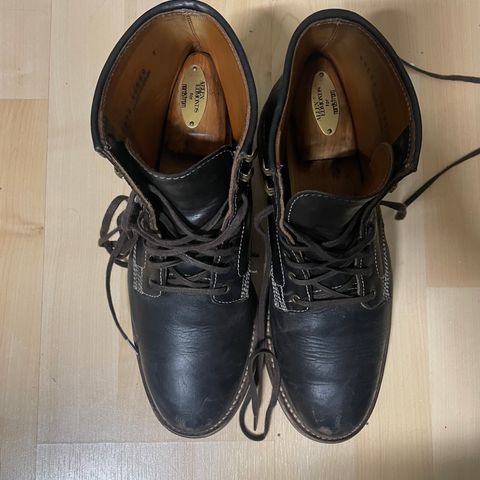Caswell Lisbon in Horween Black Chromexcel