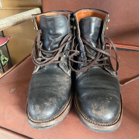 Caswell Lisbon in Horween Black Chromexcel