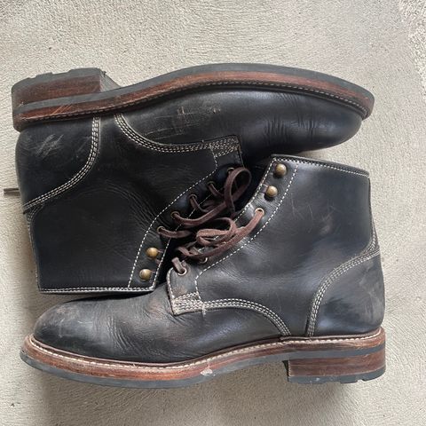 Caswell Lisbon in Horween Black Chromexcel