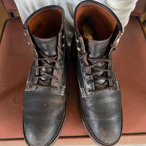 Caswell Lisbon in Horween Black Chromexcel