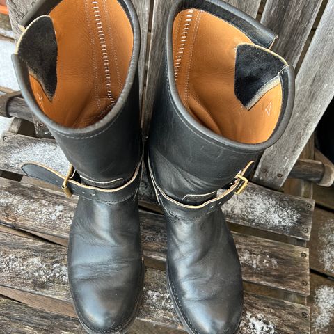 View photo of Y'2 Leather Engineer Boot in Sumi Dyed Horse