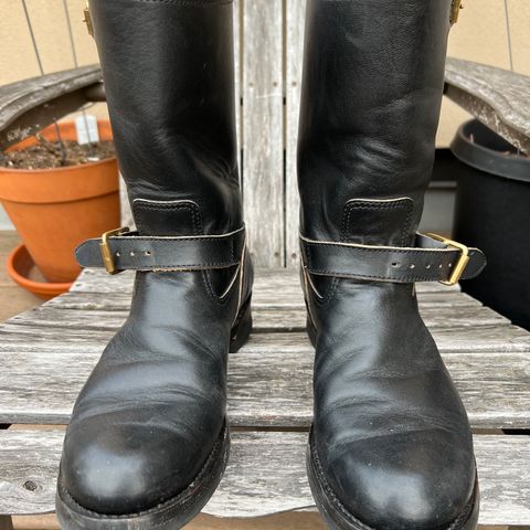 Y'2 Leather Engineer Boot in Sumi Dyed Horse