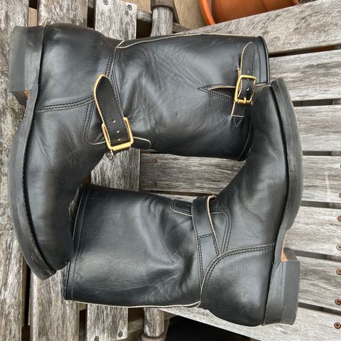Y'2 Leather Engineer Boot in Sumi Dyed Horse