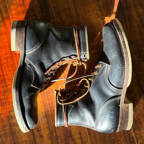 Role Club Underdogs in Horween Black Chromexcel