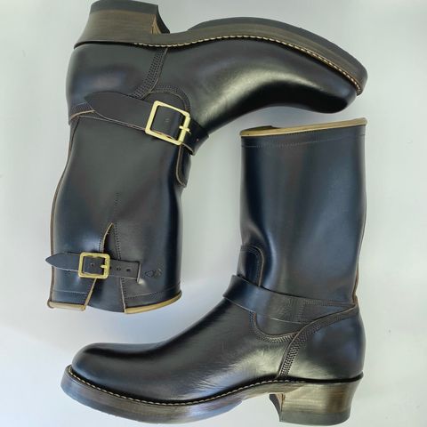 Role Club Engineer Boots in Horween Black Chromexcel