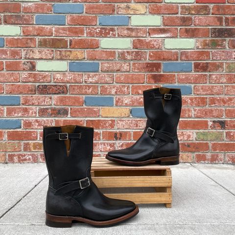 Mister Freedom Road Champ in Black Veg-Tanned Cowhide