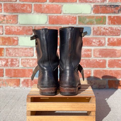 Mister Freedom Road Champ in Black Veg-Tanned Cowhide