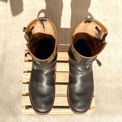 Mister Freedom Road Champ in Black Veg-Tanned Cowhide