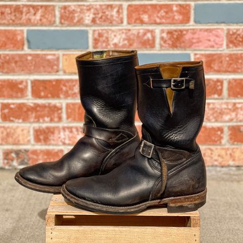 Mister Freedom Road Champ in Black Veg-Tanned Cowhide