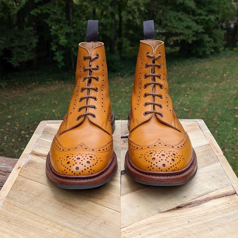 Tricker's Stow Country Boot in Acorn Antique