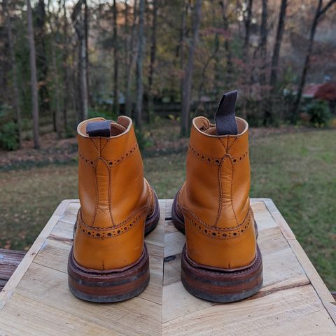 Tricker's Stow Country Boot in Acorn Antique