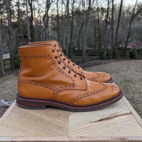 Tricker's Stow Country Boot in Acorn Antique