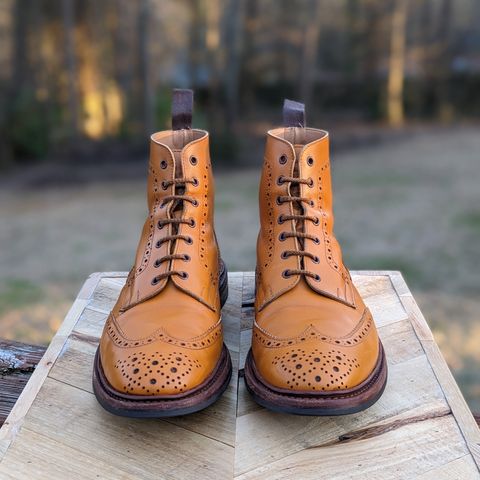 Tricker's Stow Country Boot in Acorn Antique