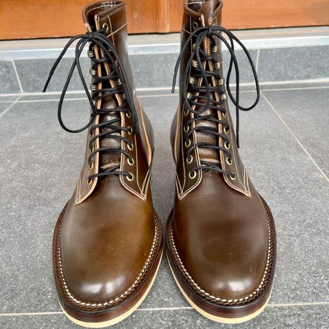 Onderhoud SVC02 Packer Boot in Horween Dark Cognac Shell Cordovan