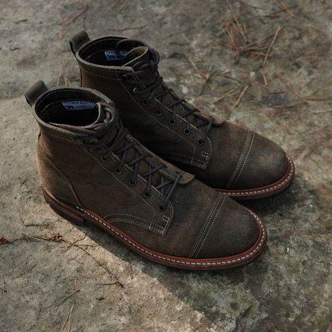 Truman Service Boot in C.F. Stead Stone Rambler