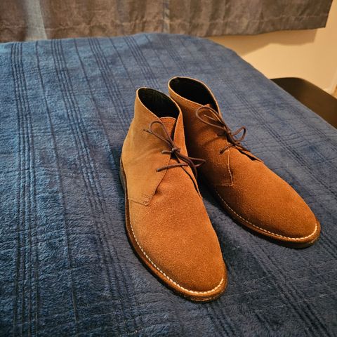 Thursday Scout in Mocha WeatherSafe Suede