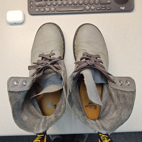 Dr. Martens 1460 Pascal Made In England in Zinc Grey Virginia