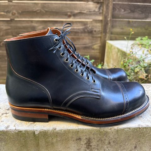 Viberg Service Boot BCT in Horween Navy Teacore Crust Workshoe Butts