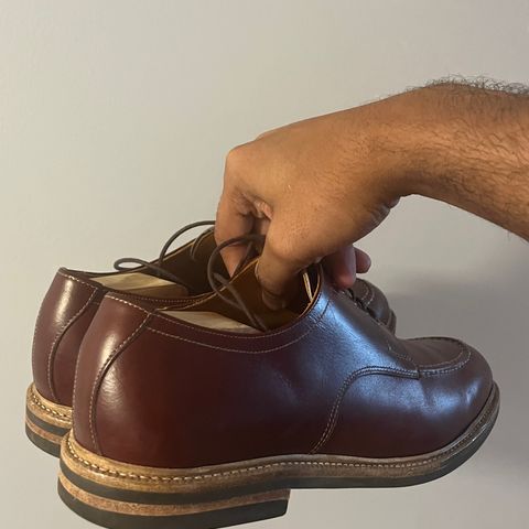 Meermin Split Toe Derby in Du Puy Burgundy Box Calf