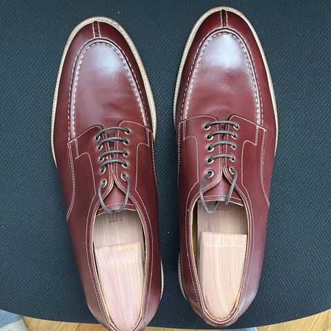 Meermin Split Toe Derby in Du Puy Burgundy Box Calf