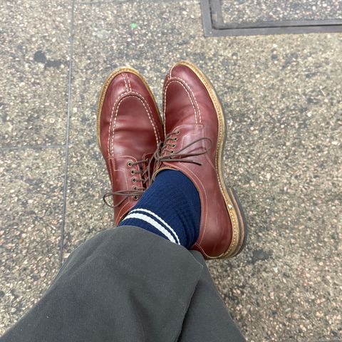 Meermin Split Toe Derby in Du Puy Burgundy Box Calf
