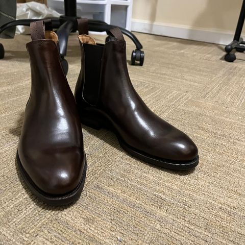Meermin Wholecut Chelsea Boot in D’Annonay Dark Brown BoxCalf