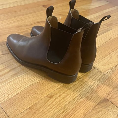 Meermin Wholecut Chelsea Boot in D’Annonay Dark Brown BoxCalf