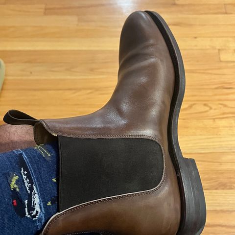 Meermin Wholecut Chelsea Boot in D’Annonay Dark Brown BoxCalf