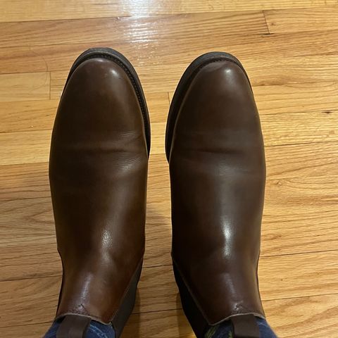 Meermin Wholecut Chelsea Boot in D’Annonay Dark Brown BoxCalf