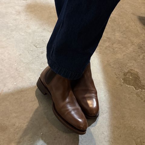 Meermin Wholecut Chelsea Boot in D’Annonay Dark Brown BoxCalf