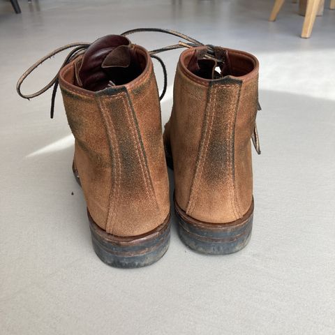 View photo of Wesco Johannes in Seidel Brown Domain Roughout