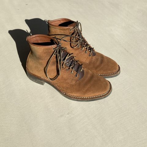 View photo of Wesco Johannes in Seidel Brown Domain Roughout