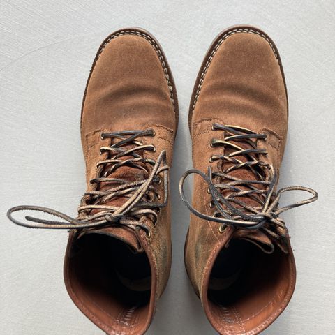 View photo of Wesco Johannes in Seidel Brown Domain Roughout