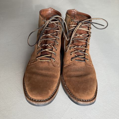 View photo of Wesco Johannes in Seidel Brown Domain Roughout