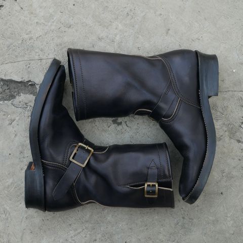 Search result thumbnail of Benzein The Keeper 'Type 2' Engineer Boot in Indonesian Rose Black Pull Up
