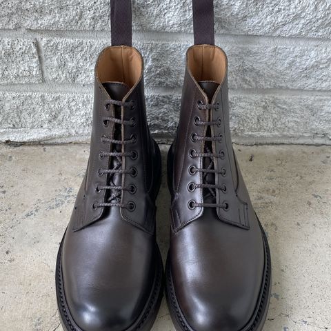 Tricker's Burford Plain Derby Boot