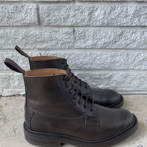 Tricker's Burford Plain Derby Boot