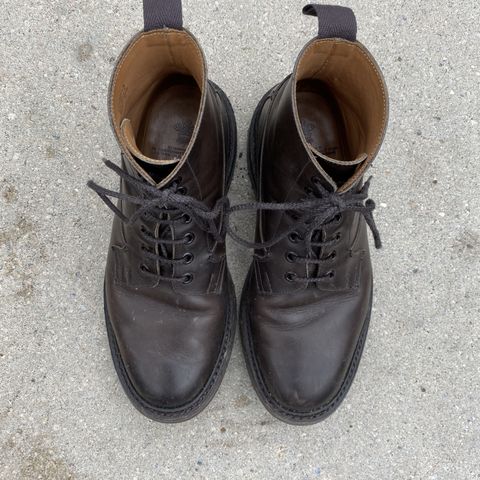 Tricker's Burford Plain Derby Boot