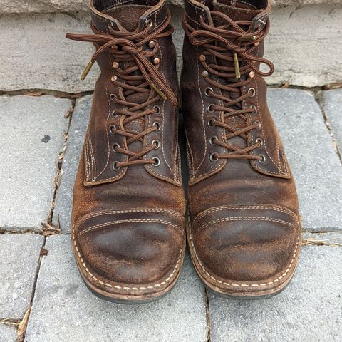 View photo of White's MP-M1TC in Horween Dark Brown Waxed Flesh