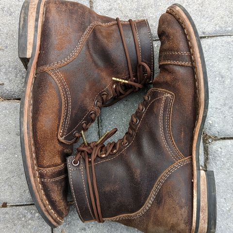 View photo of White's MP-M1TC in Horween Dark Brown Waxed Flesh