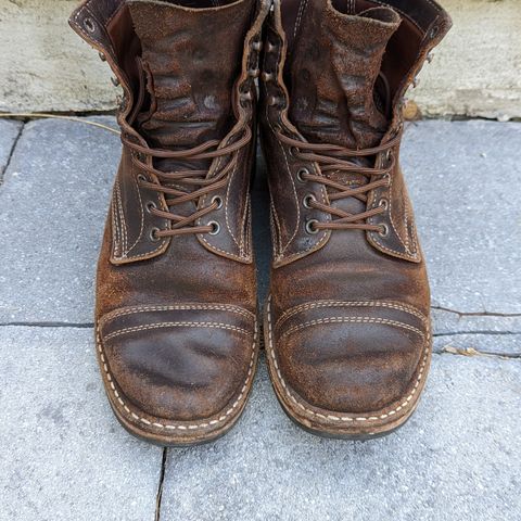 View photo of White's MP-M1TC in Horween Dark Brown Waxed Flesh