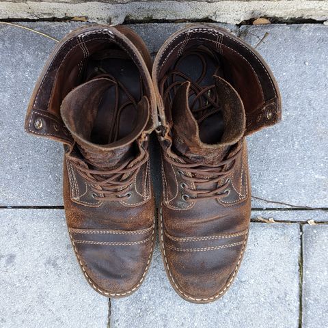 View photo of White's MP-M1TC in Horween Dark Brown Waxed Flesh