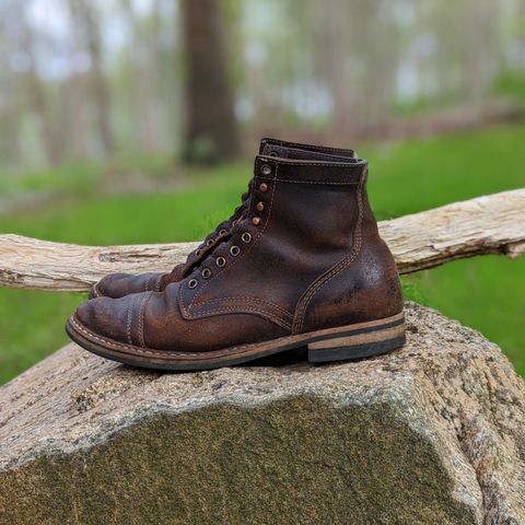 View photo of White's MP-M1TC in Horween Dark Brown Waxed Flesh